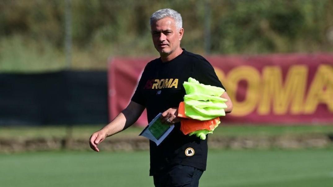 Mourinho a Trigoria (As Roma via Getty Images)