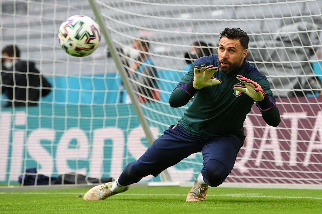 Salvatore Sirigu in allenamento con la Nazionale (Getty Images)