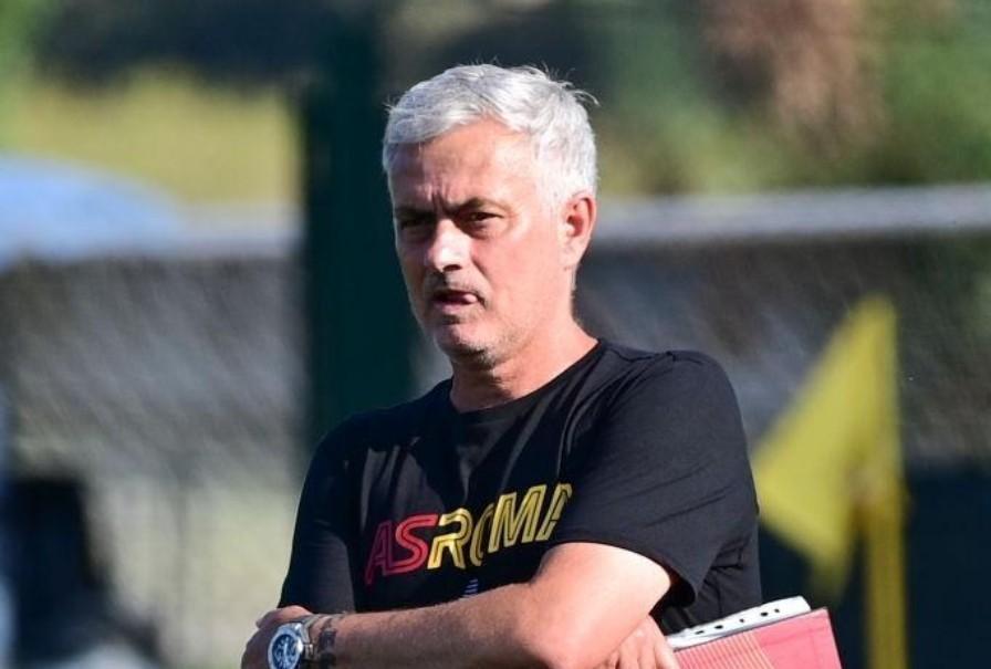 Il tecnico giallorosso José Mourinho (As Roma via Getty Images)