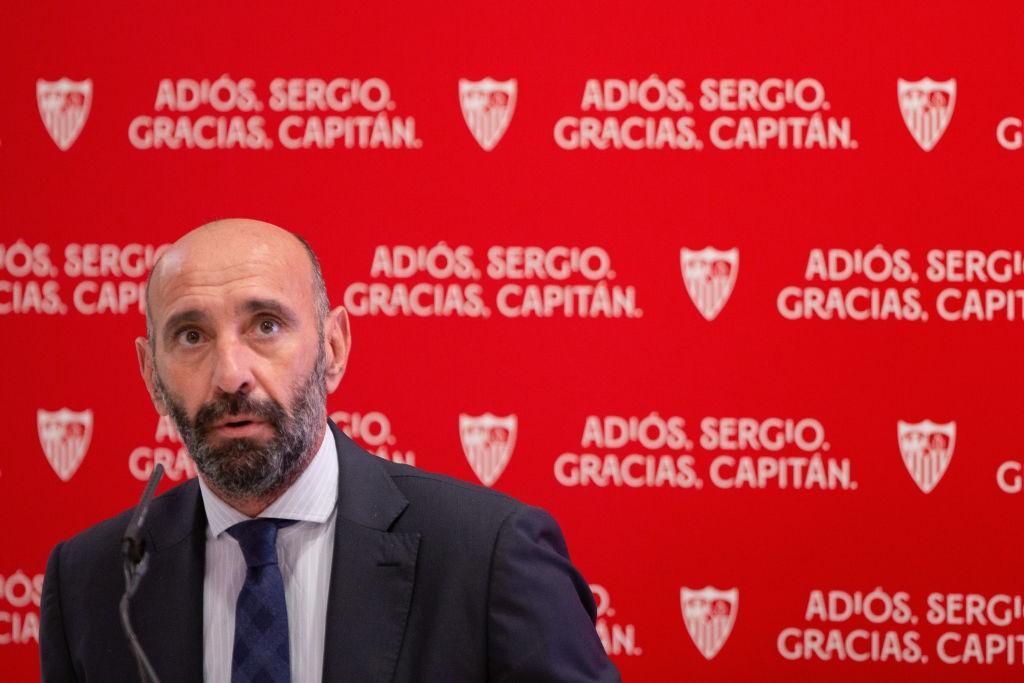 Monchi durante una conferenza stampa