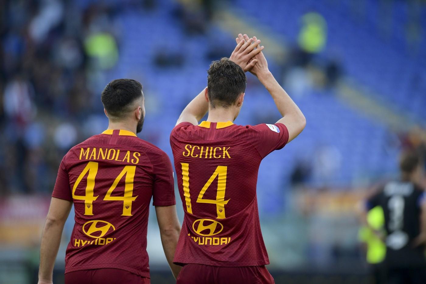 Manolas e Schick durante Roma-Samp, di LaPresse