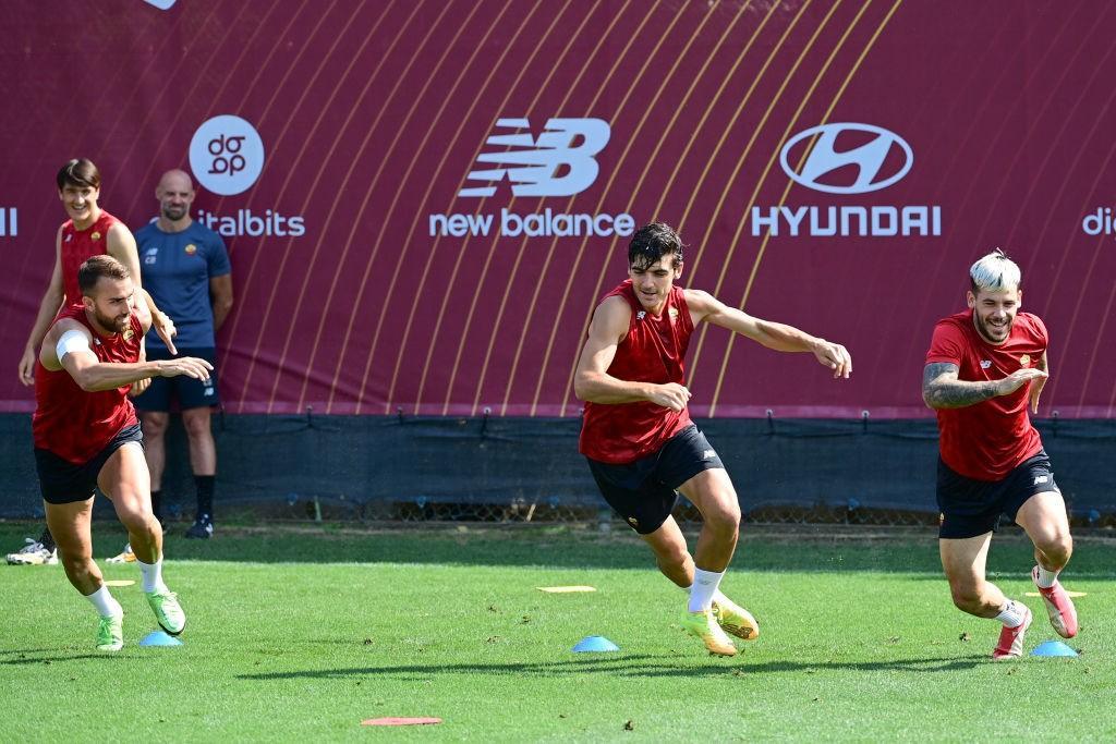 Mayoral, Villar e Perez durante l'allenamento odierno a Trigoria @ AS Roma via Getty Images