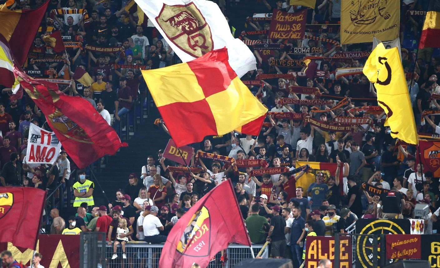 La Curva Sud dell'Olimpico, di Mancini