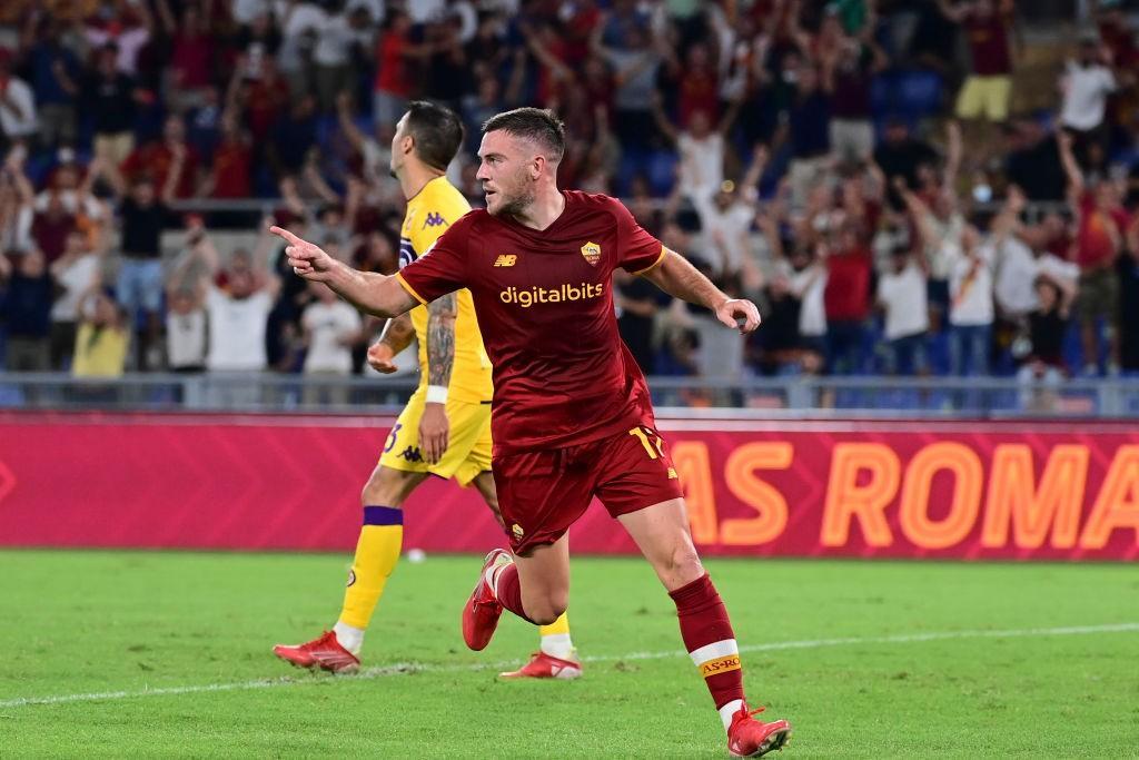 Jordan Veretout in campo all'Olimpico (As Roma via Getty Images)