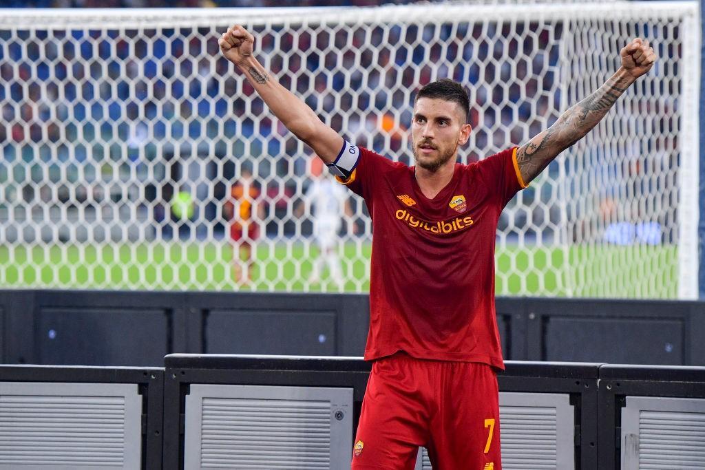 Il capitano festeggia l'1-0 sotto la Curva Sud @Getty Images