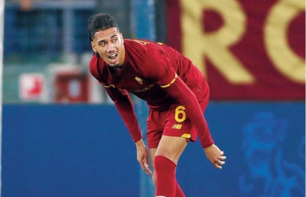 Chris Smalling in campo contro l'Empoli (As Roma via Getty Images)