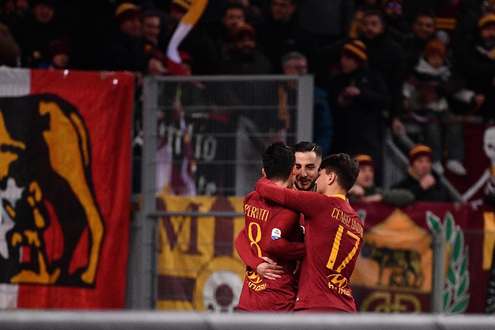 Diego Perotti e la corsa sotto la Curva Sud, di LaPresse