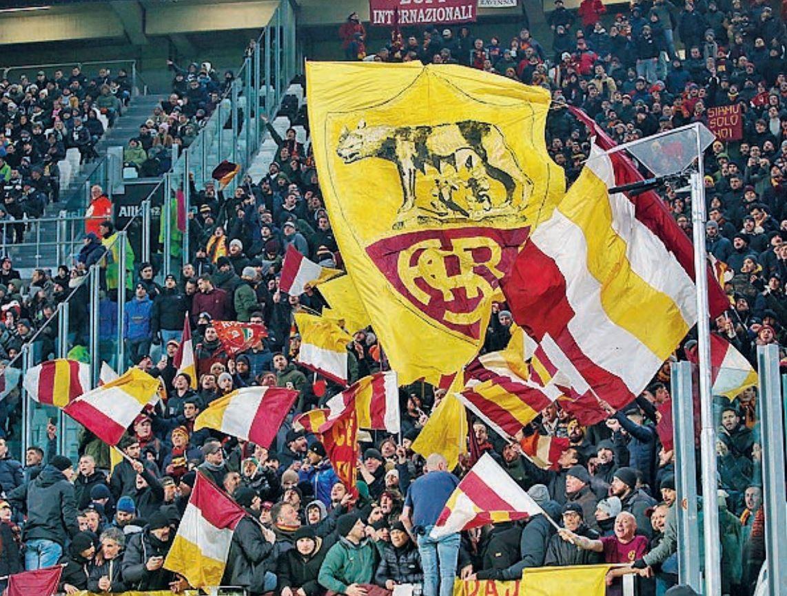 Romanisti allo Stadium nella stagione 2019-20, di Mancini