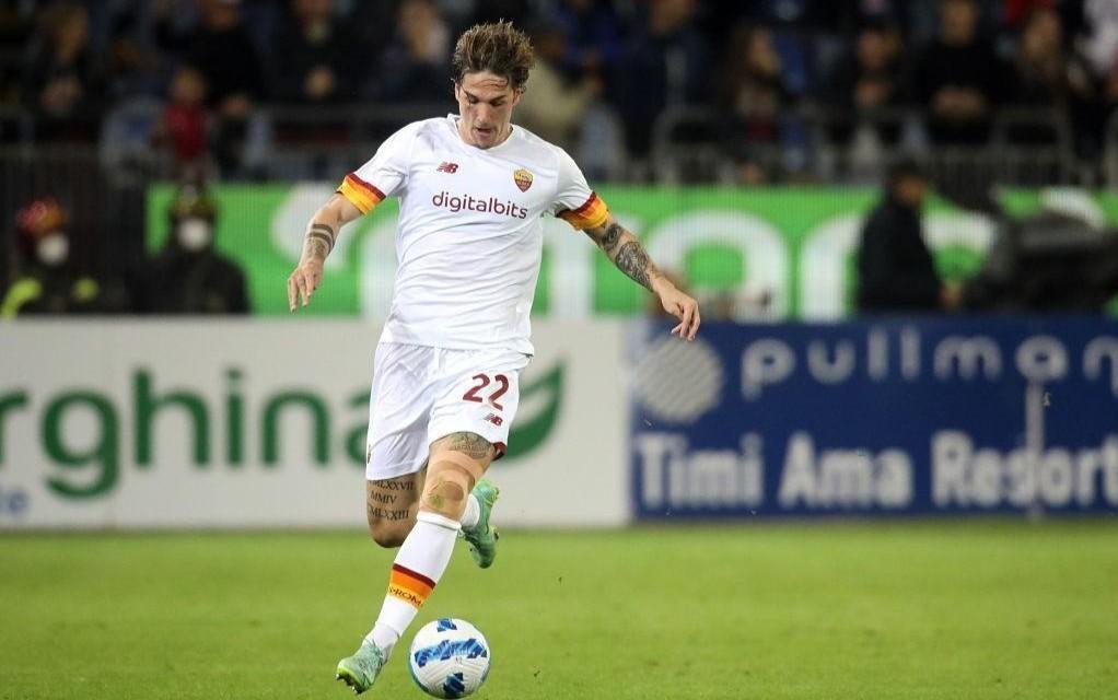 Zaniolo in campo contro il Cagliari (As Roma via Getty Images)