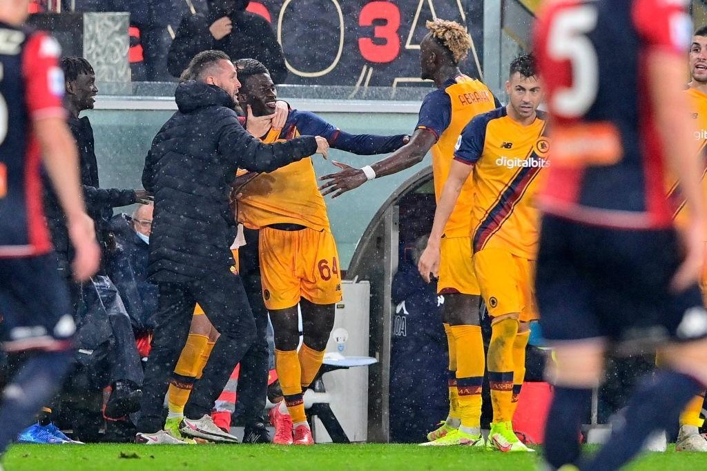 La gioia di Felix dopo il gol a Marassi (As Roma via Getty Images)