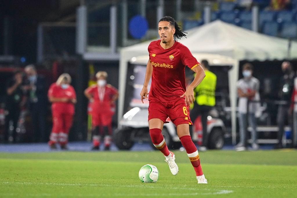 Smalling in campo (As Roma via Getty Images)