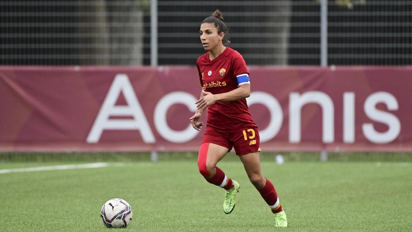 Capitan Bartoli durante un match della Roma Femminile