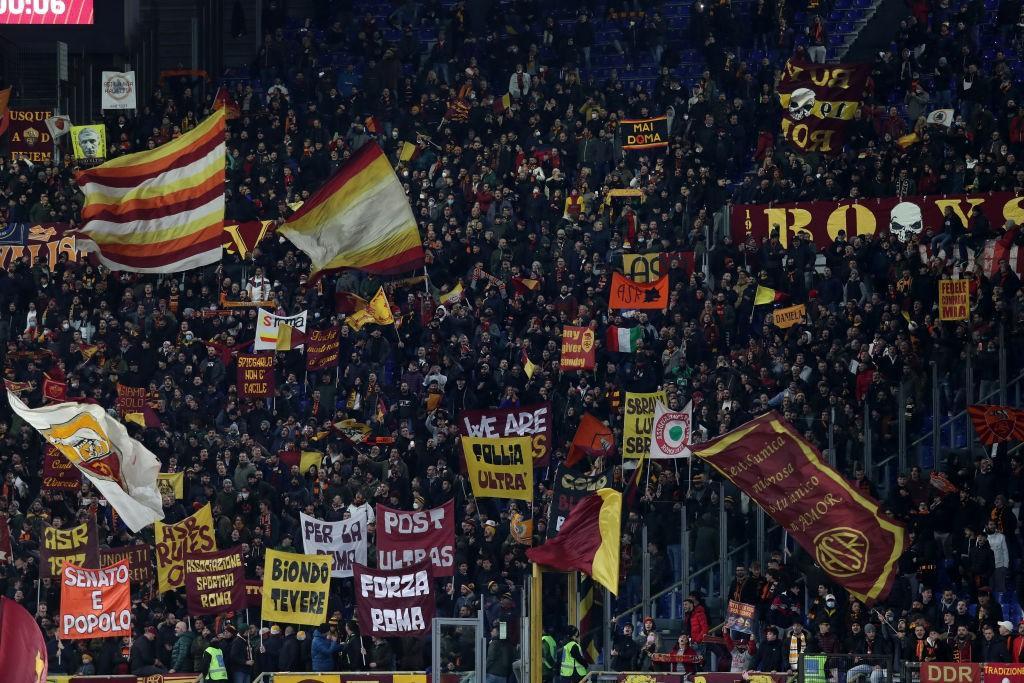La curva sud in occasione di Roma-Inter (Getty Images)