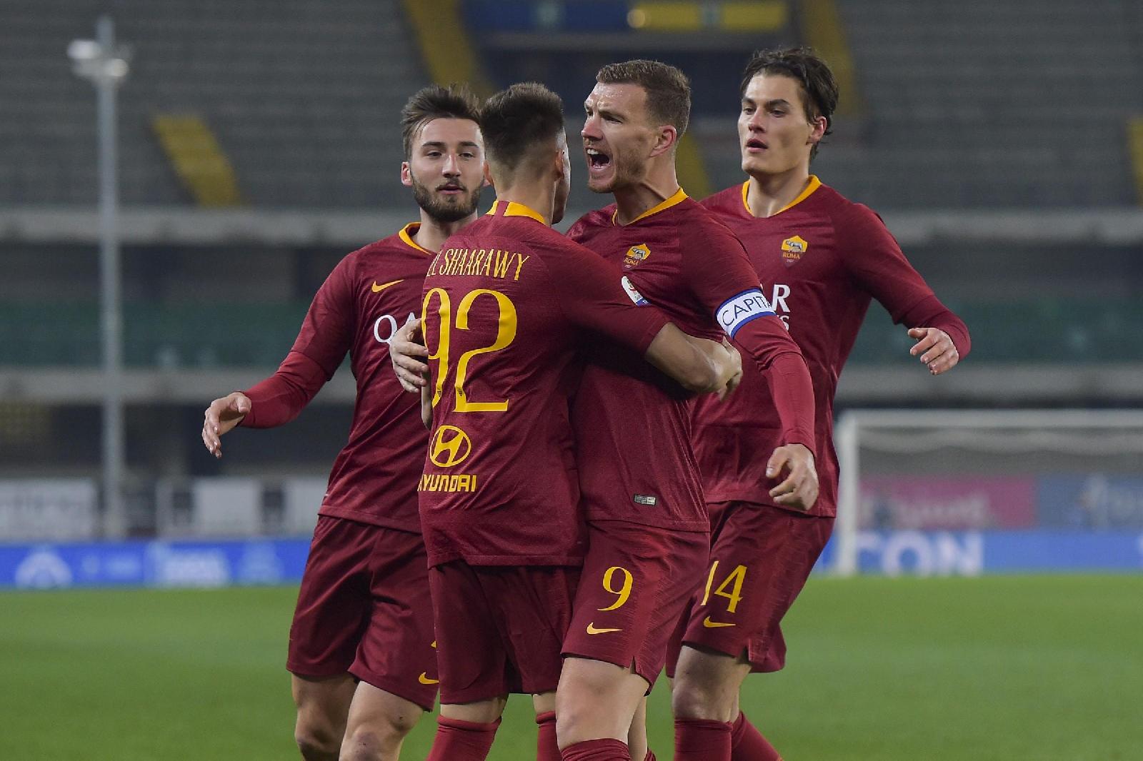 L\'esultanza di Dzeko al gol di El Shaarawy, di LaPresse