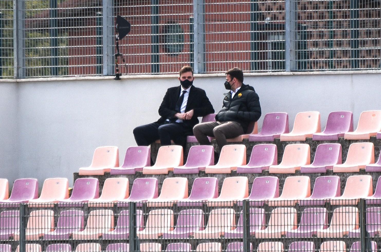 Tiago Pinto e Ryan Friedkin in tribuna in occasione di Roma-Inter del 20 marzo 2021, di Mancini