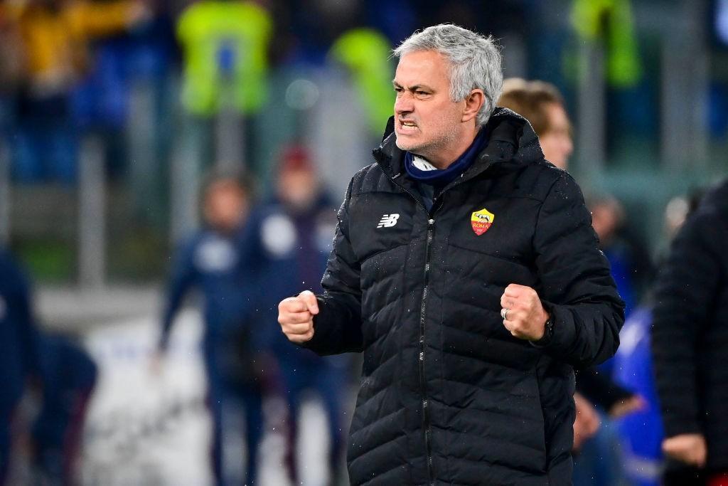 José Mourinho festeggia la vittoria contro il Torino (AS Roma via Getty Images)