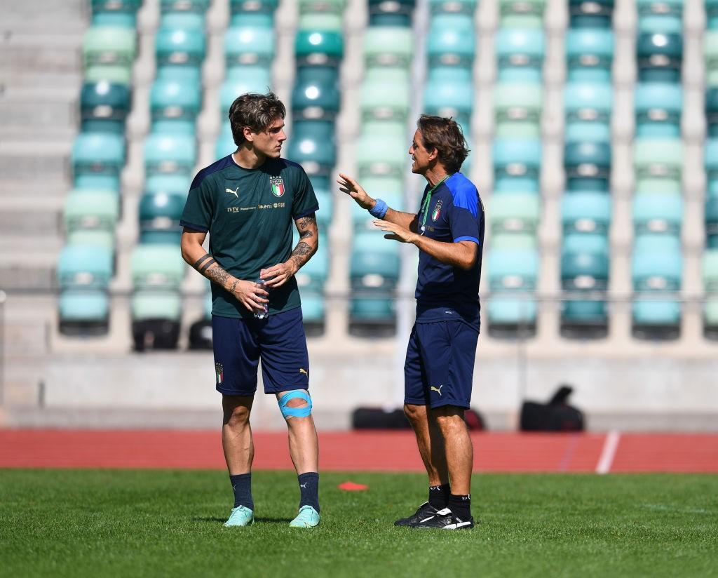 Zaniolo e il ct Mancini (Getty Images)