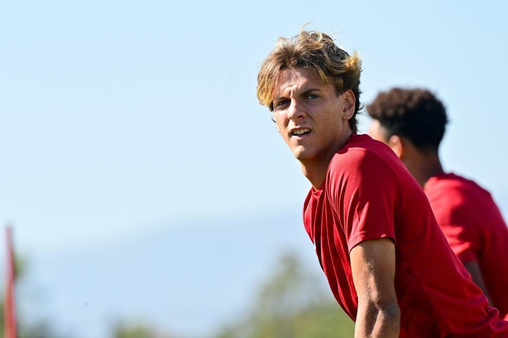 Ciervo in allenamento con la maglia della Roma (As Roma via Getty Images)