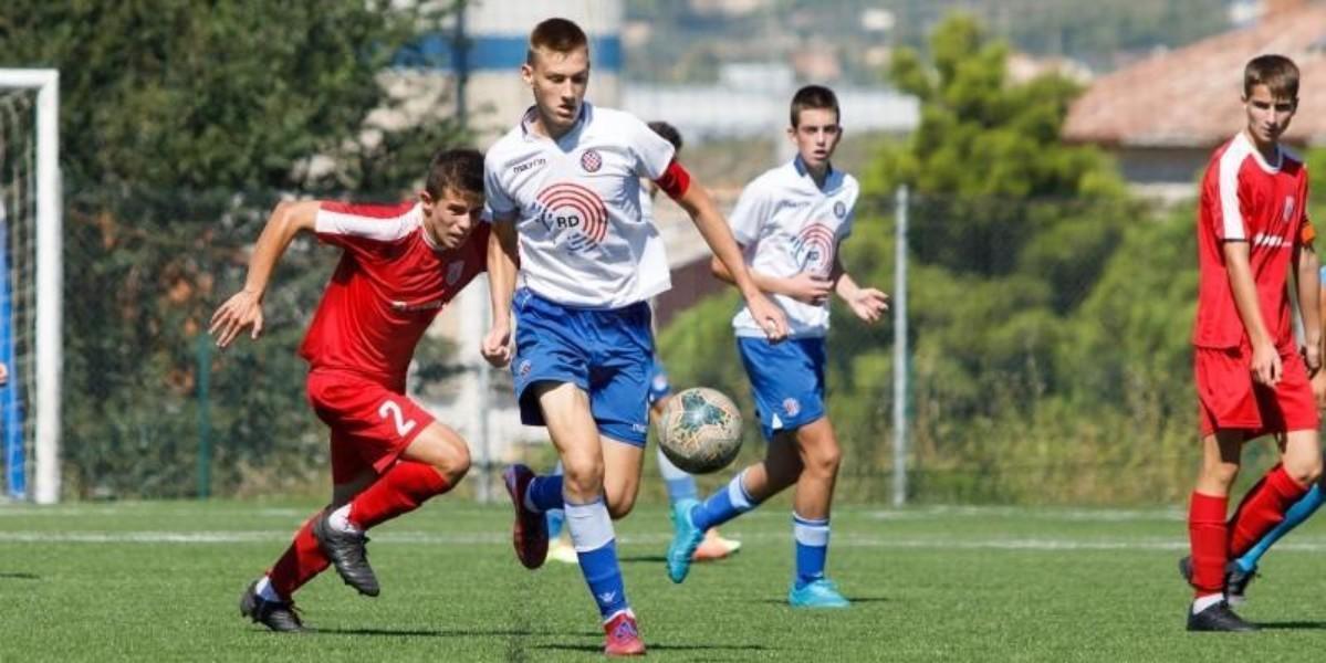 Mate Ivkovic con la maglia dell'Hajduk Spalato (Foto dal sito dell'Hajduk Spalato, @https://hajduk.hr/)