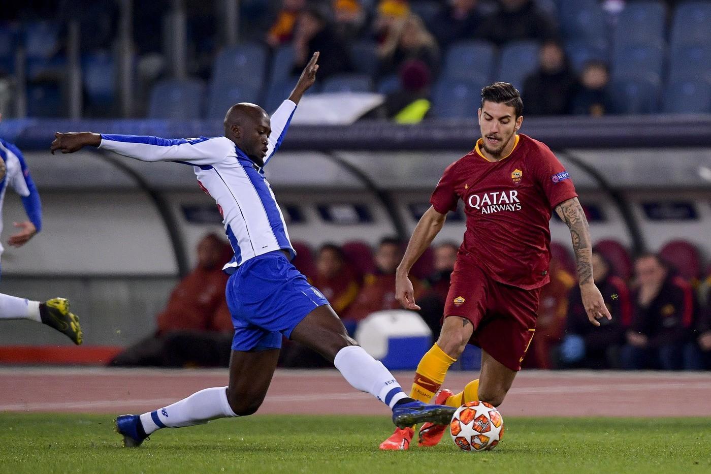 Danilo durante Roma-Porto, di LaPresse