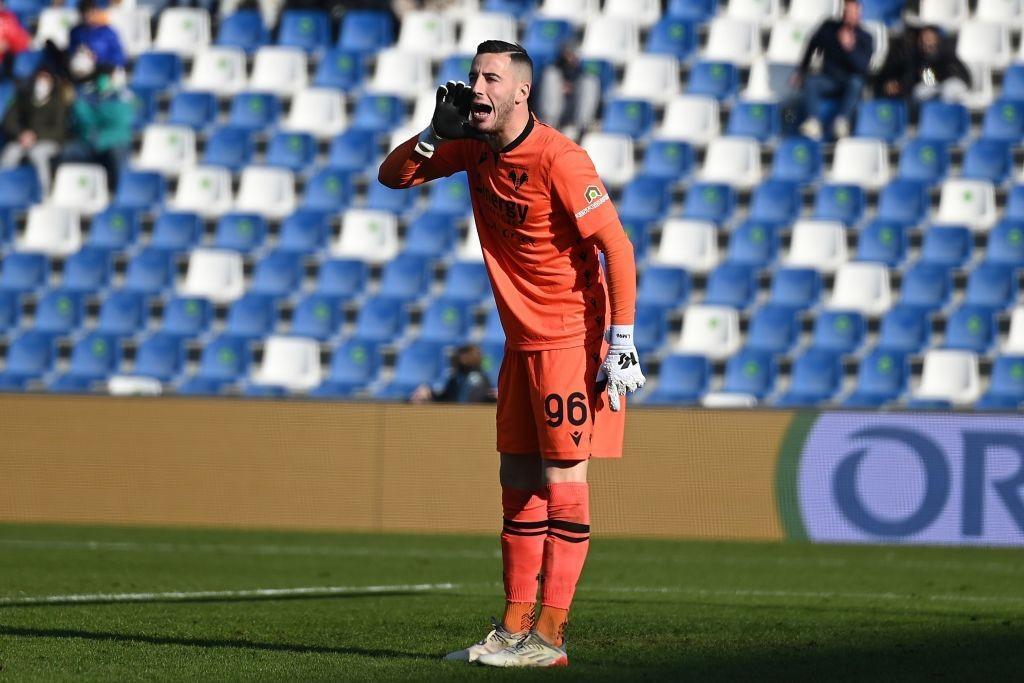 Lorenzo Montipò contro il Sassuolo (Getty Images)