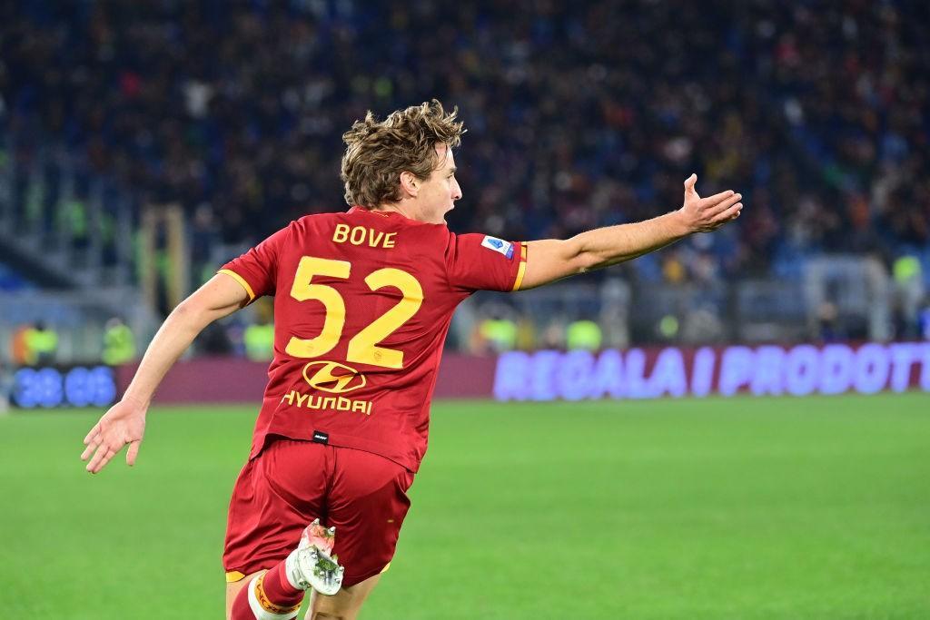 Bove (As Roma via Getty Images)