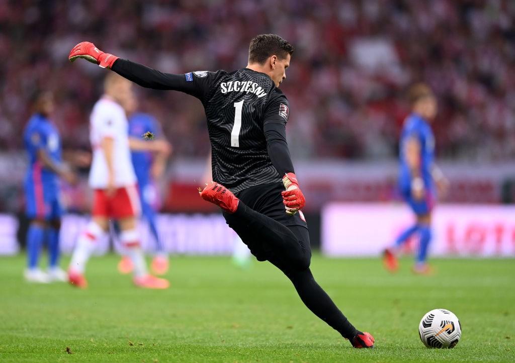 Szczesny in campo con la Polonia (Getty Images)