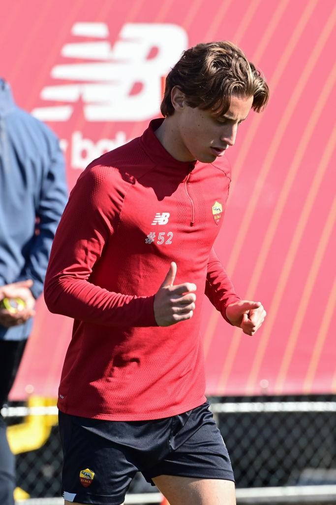 Bove (As Roma via Getty Images)
