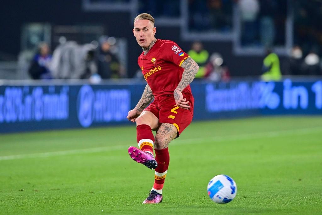 Karsdorp in campo all'Olimpico (As Roma via Getty Images)