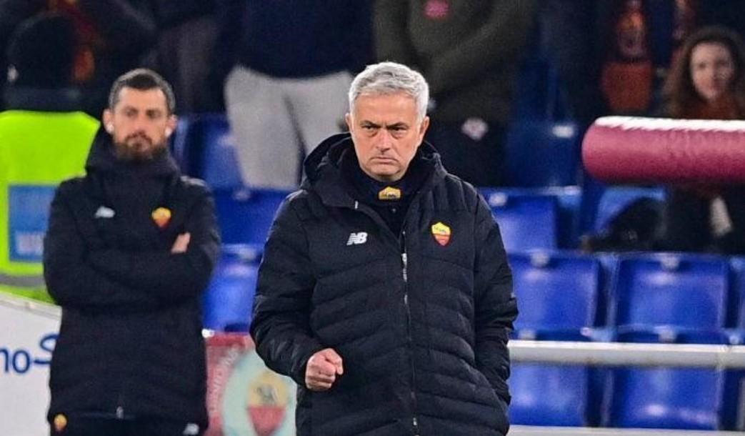 Il tecnico romanista José Mourinho (As Roma via Getty Images)