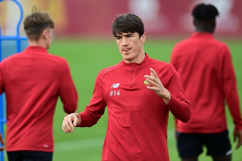 Shomurodov durante un allenamento a Trigoria (Getty Images)