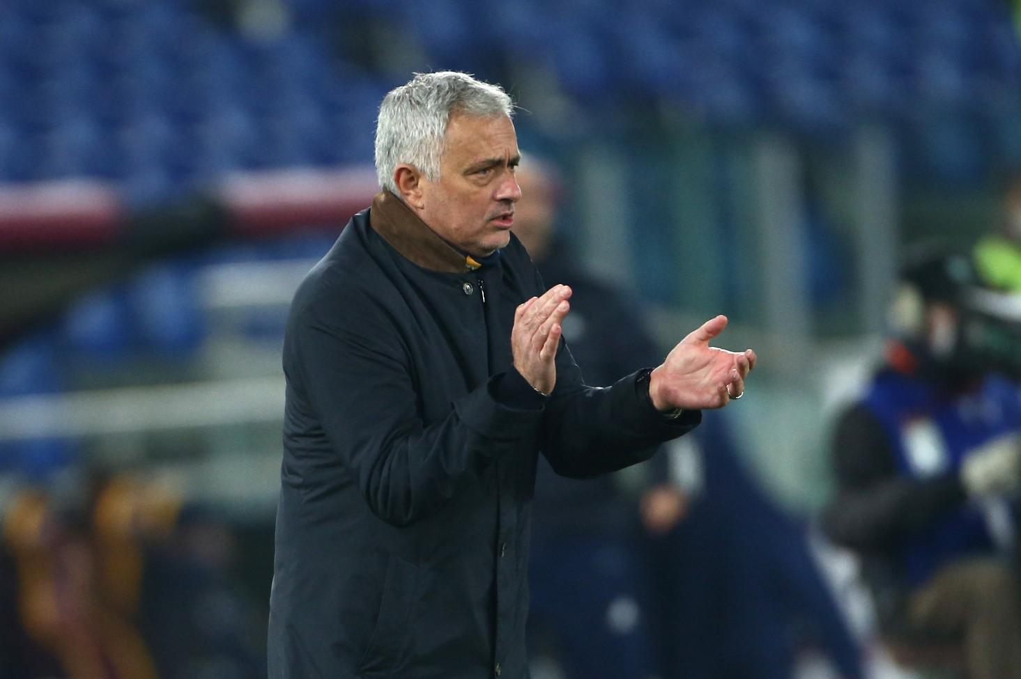 José Mourinho con la Roma ha subito finora 35 reti in campionato, di Mancini