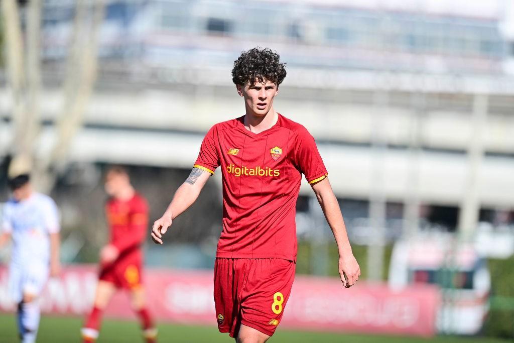 Il numero 8 giallorosso Tahirovic (As Roma via Getty Images)