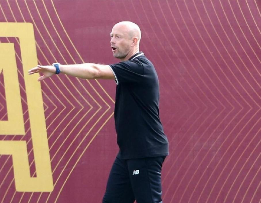 Gianluca Falsini, allenatore della Roma under 16, di Mancini