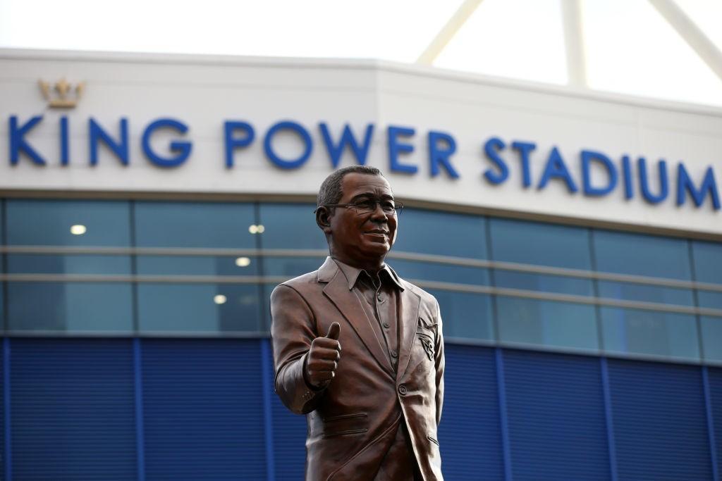 La statua di Vichai Srivaddhanaprabha (Getty Images)