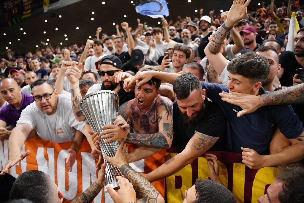 I tifosi (As Roma via Getty Images)