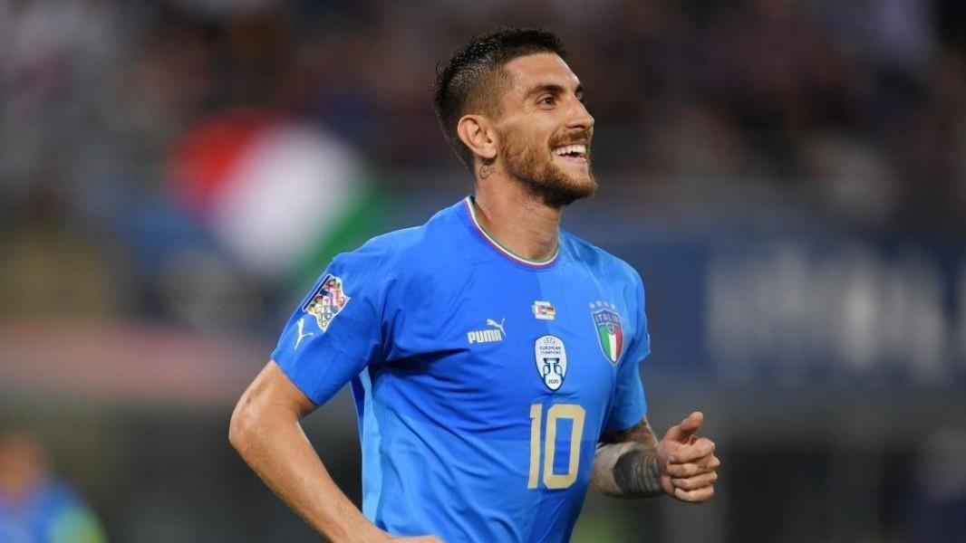 Lorenzo Pellegrini con la maglia dell'Italia (Getty Images)