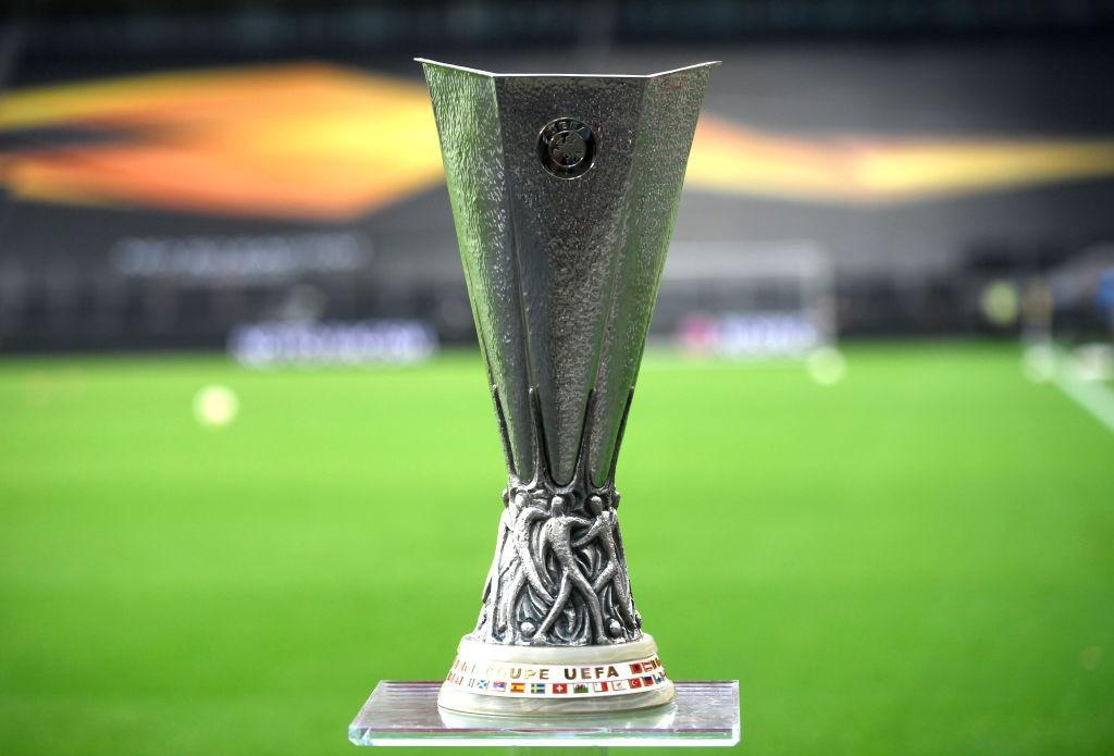 Il trofeo dell'Europa League (Getty Images)