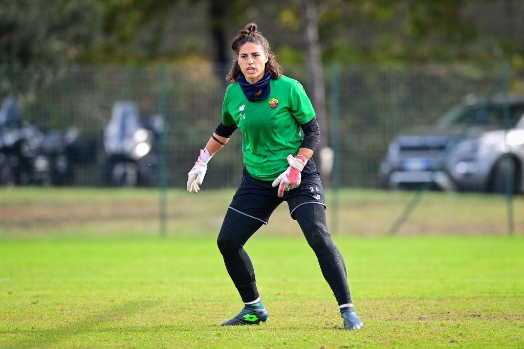 Rachele Baldi si allena con la maglia della Roma (As Roma via Getty Images)