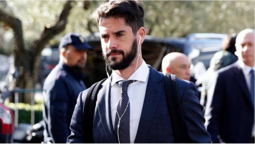 Isco, svincolato, è in trattative avanzate con la Roma