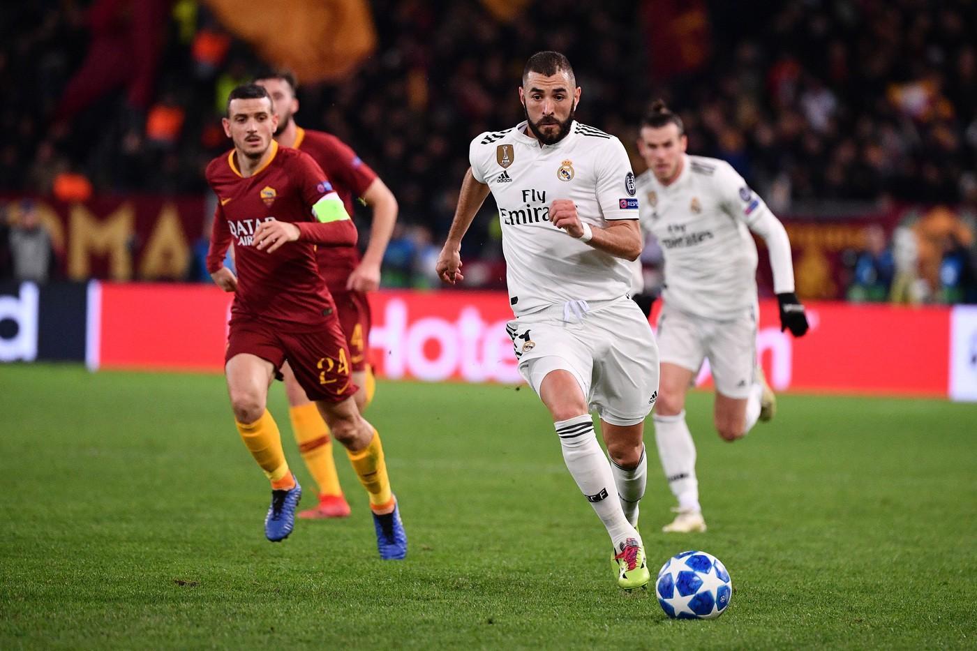 Benzema in azione contro la Roma, di LaPresse