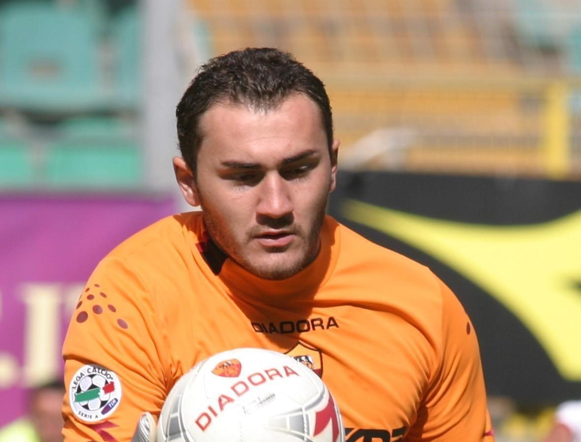 Carlo Zotti con la maglia della Roma, di LaPresse