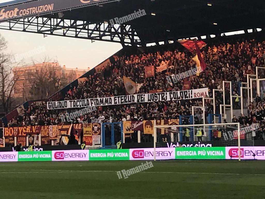 Lo striscione per Taccola durante Spal-Roma, di Mancini