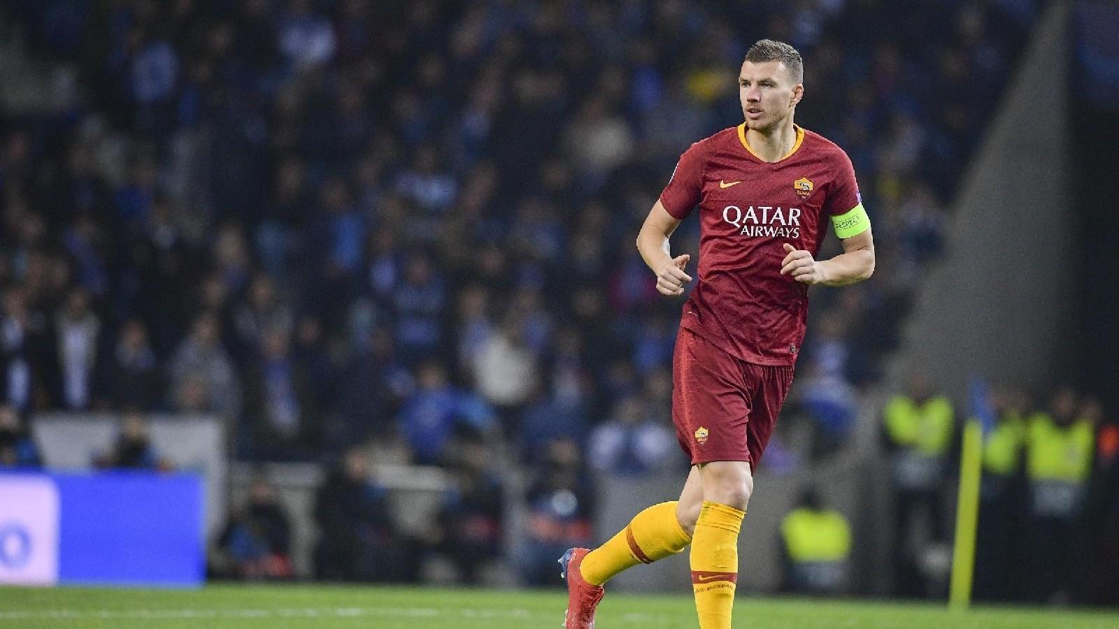 Edin Dzeko sul mercato, di LaPresse