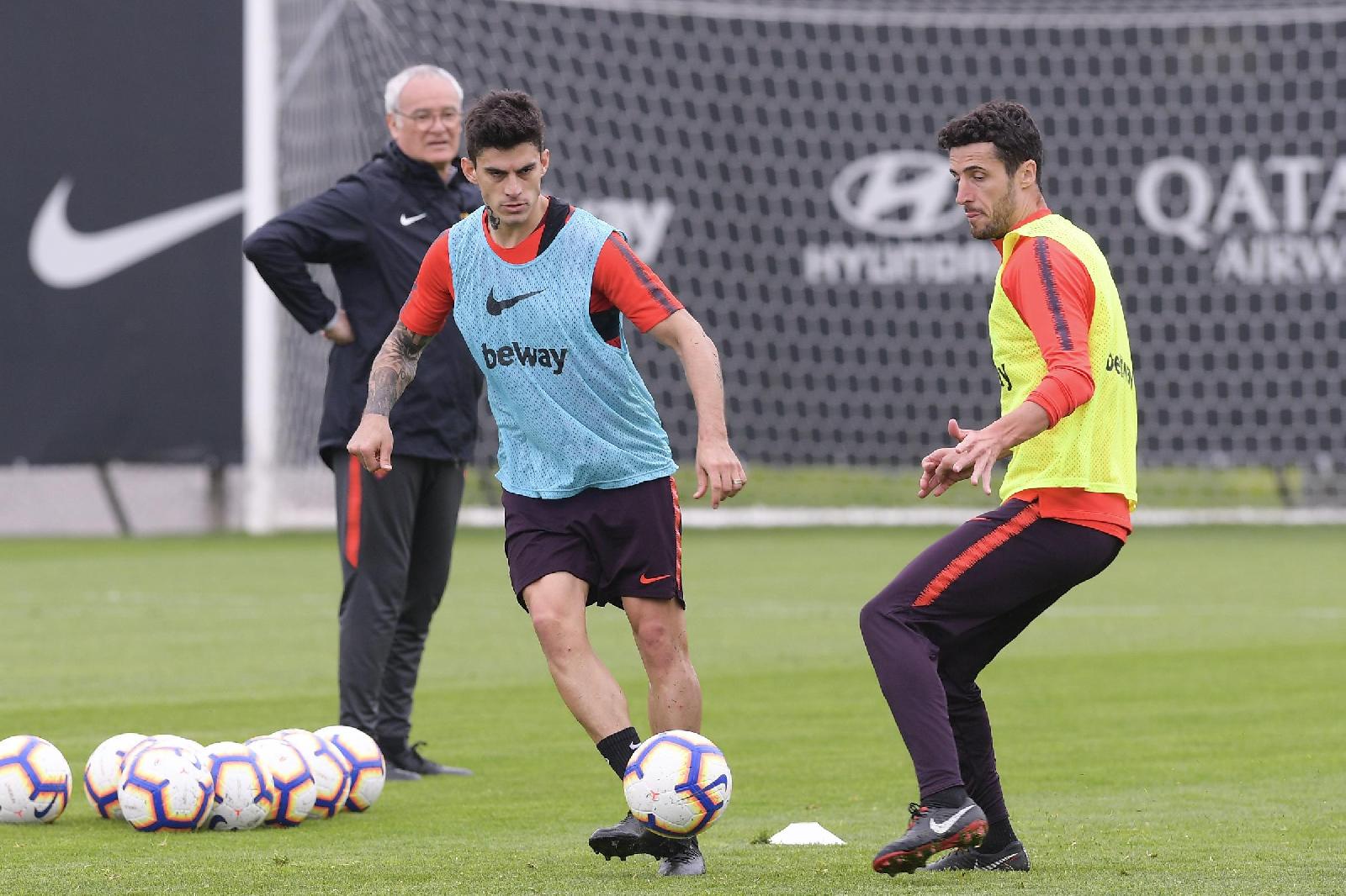 Diego Perotti durante un azione di gioco, di LaPresse