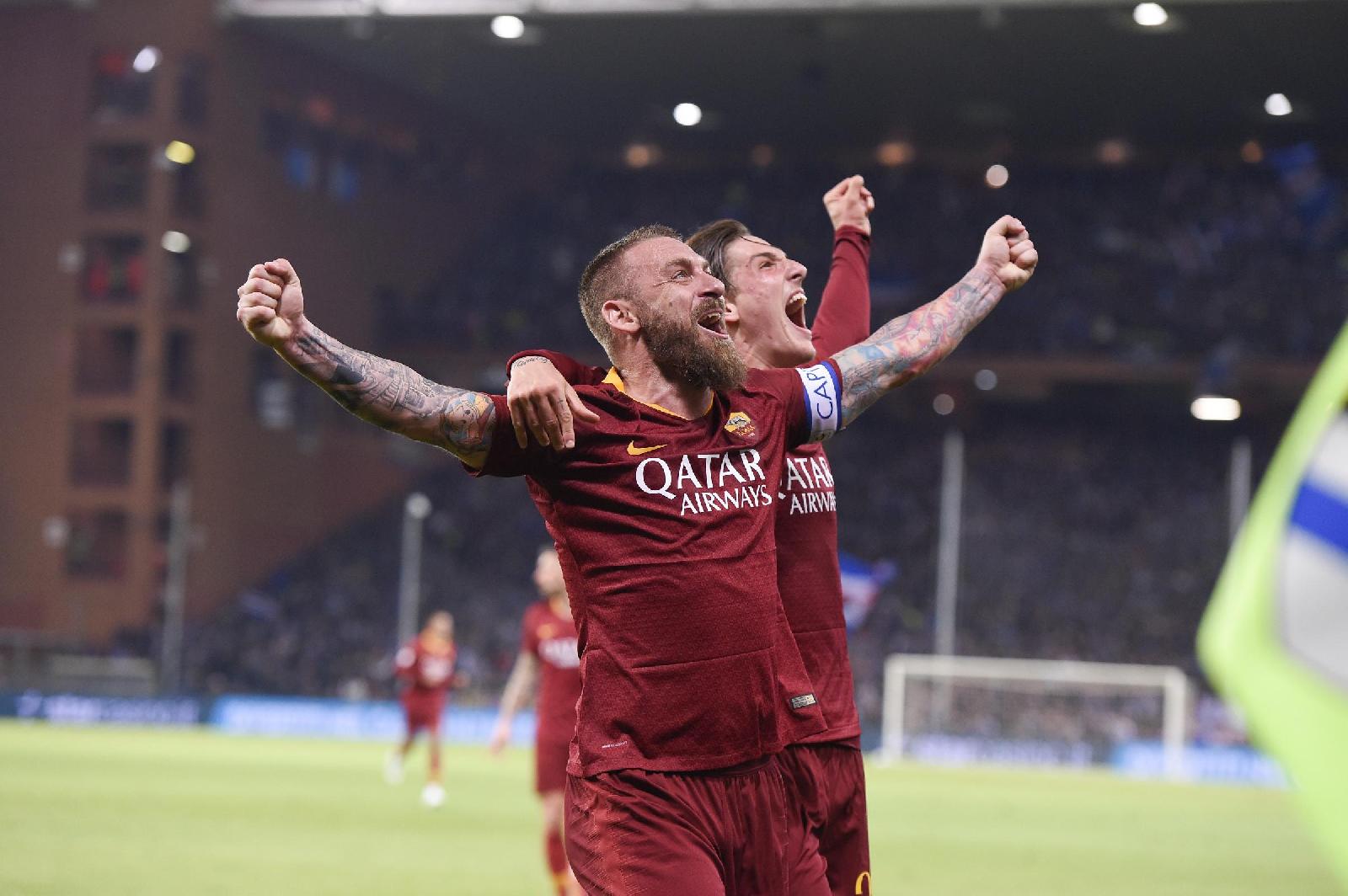 De Rossi e Zaniolo sotto il settore giallorosso, di LaPresse