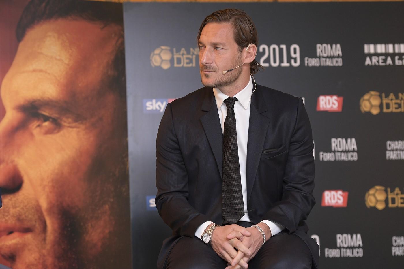 Totti nel corso dell\'intervista, di LaPresse