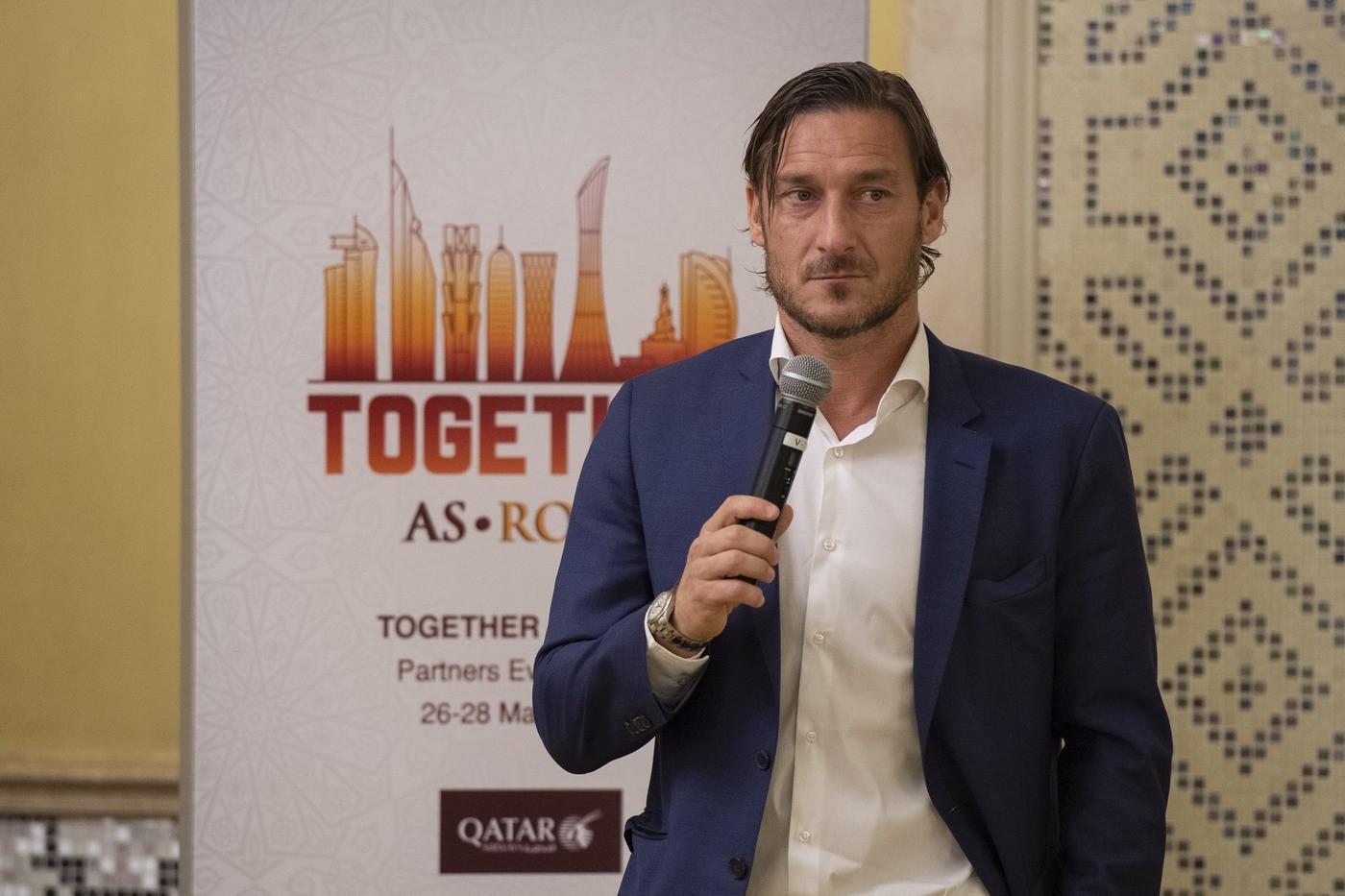 Francesco Totti nel workshop a Doha, di LaPresse