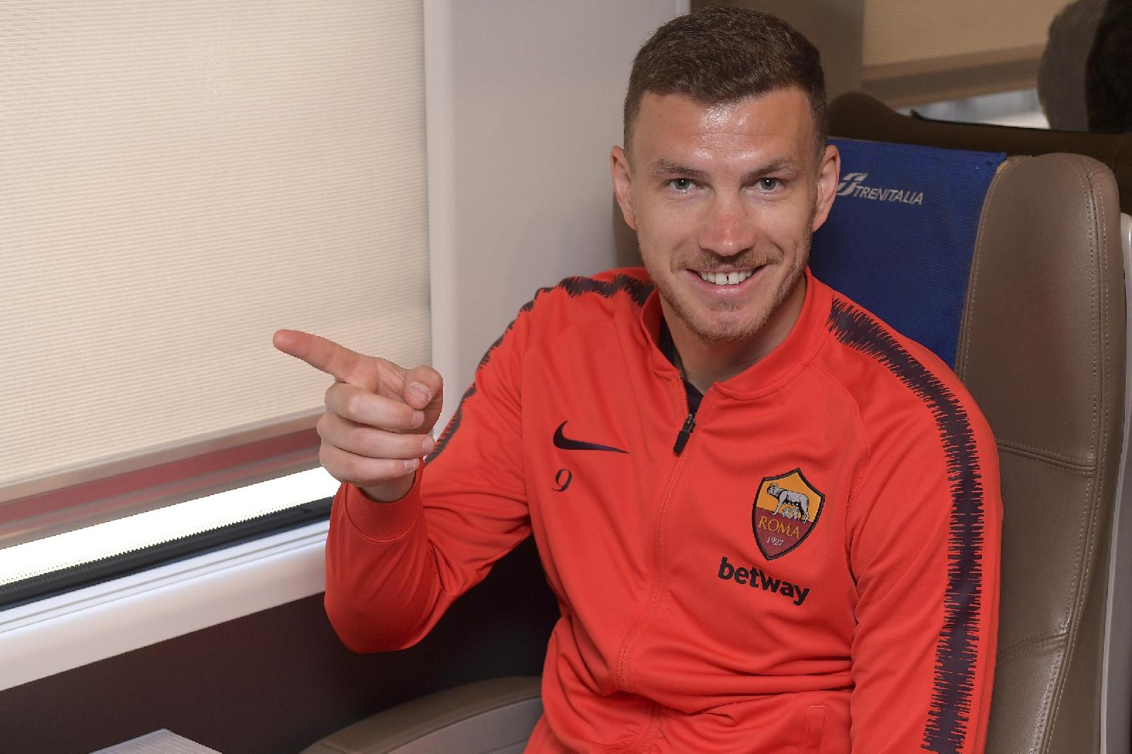 Edin Dzeko, di LaPresse