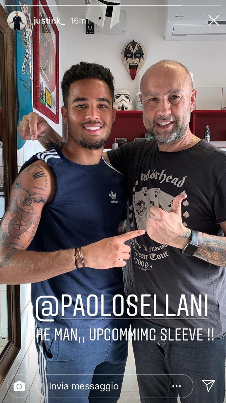 Il nuovo tatuaggio di Justin Kluivert ispirato alla Cappella Sistina